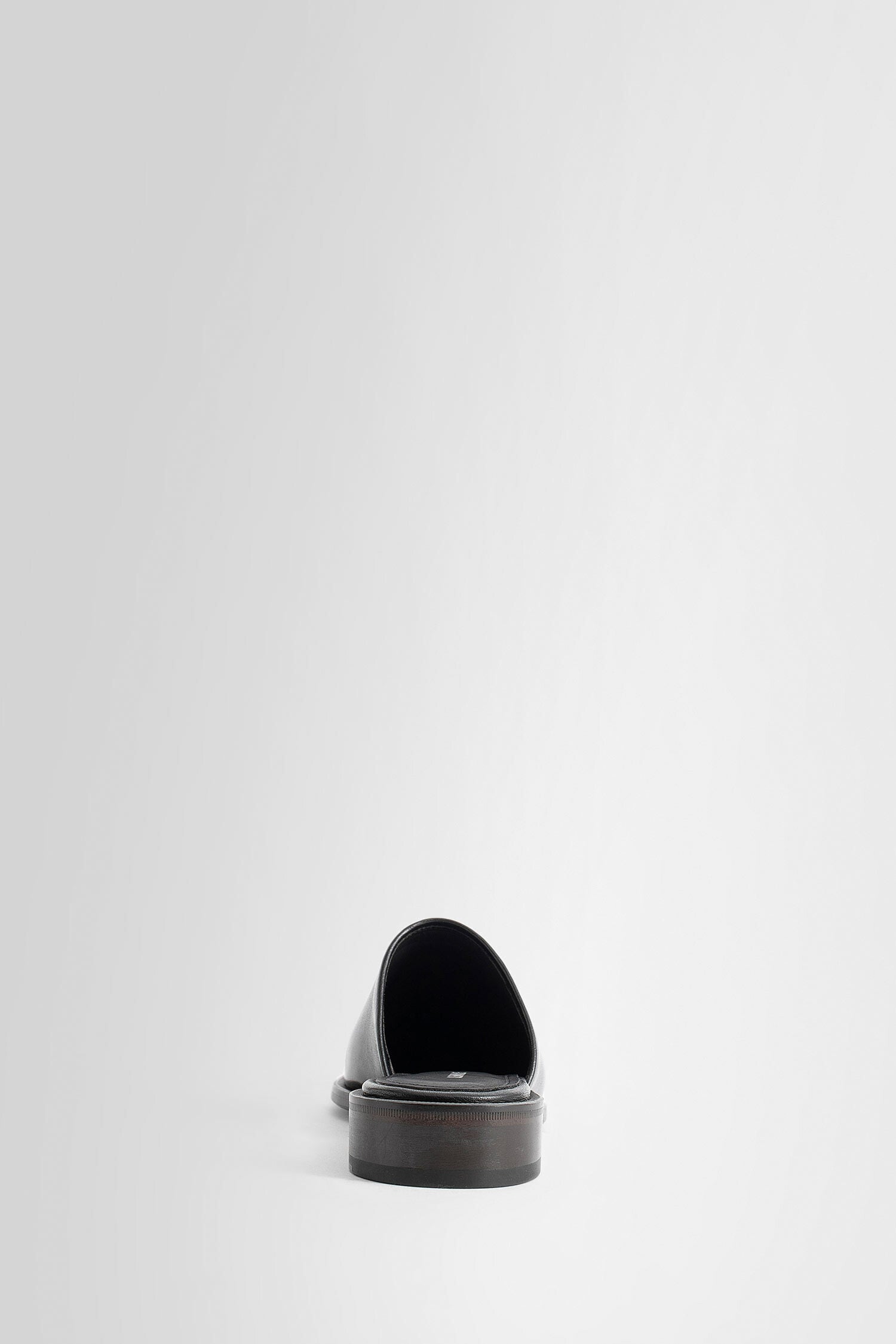 LEMAIRE WOMAN BLACK MULES