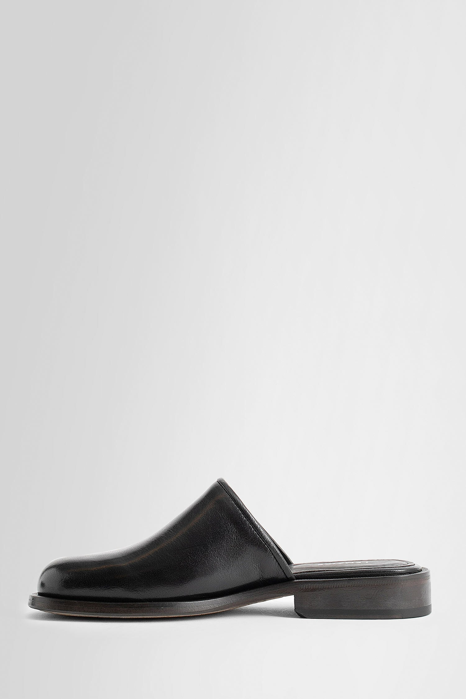 LEMAIRE WOMAN BLACK MULES