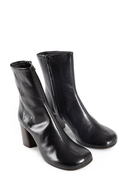 LEMAIRE WOMAN BLACK BOOTS