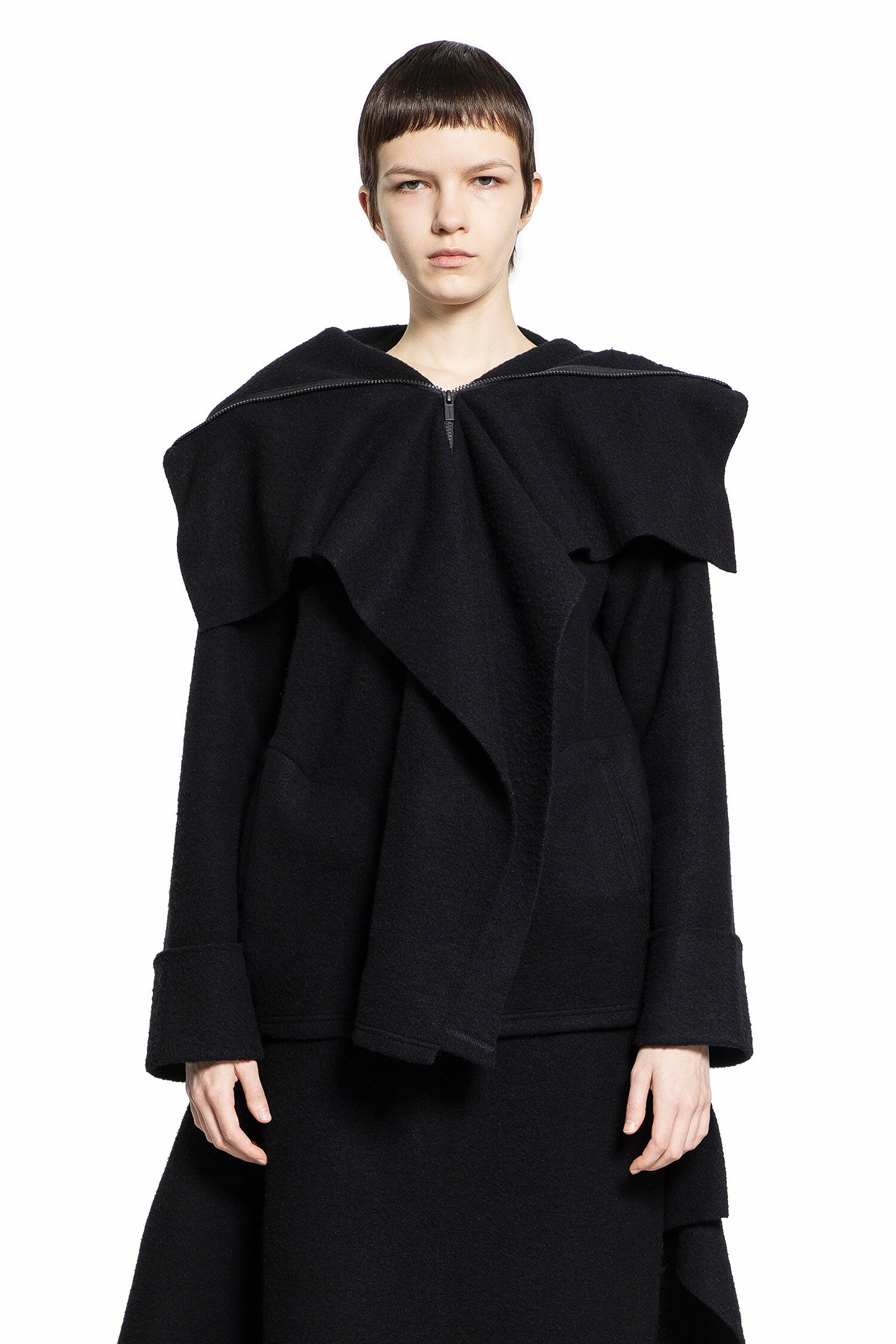 YOHJI YAMAMOTO WOMAN BLACK KNITWEAR