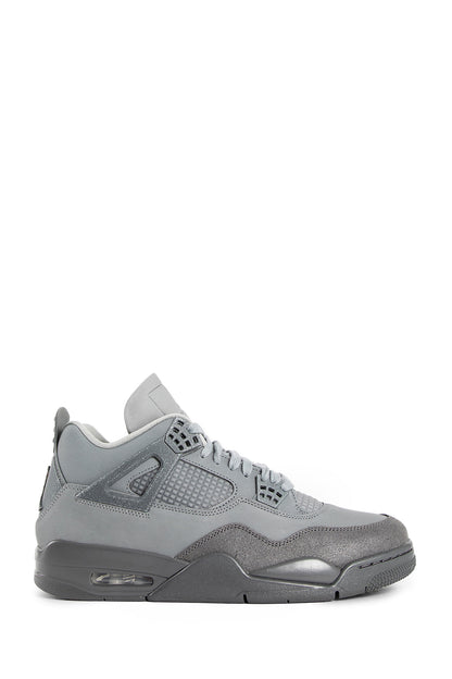 NIKE MAN GREY SNEAKERS