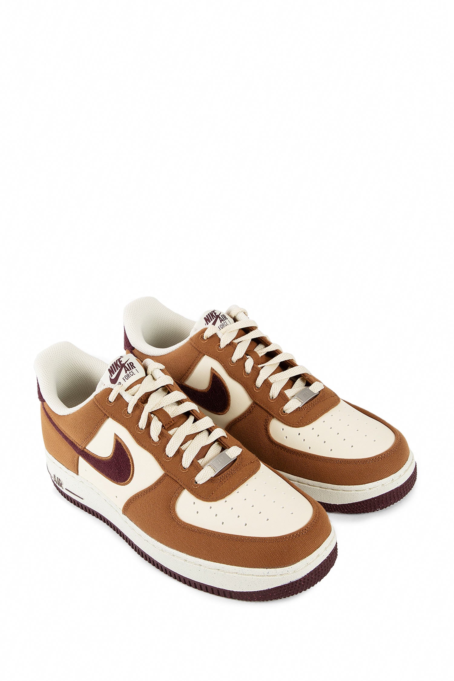 NIKE UNISEX BROWN SNEAKERS