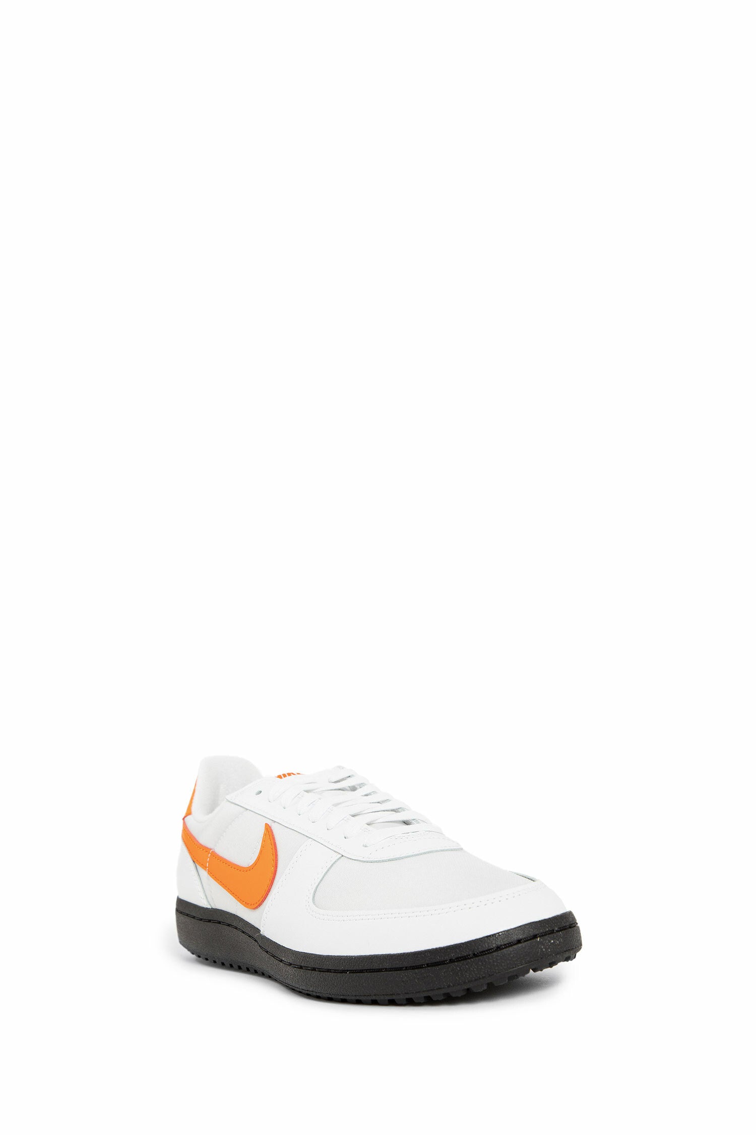 NIKE UNISEX WHITE SNEAKERS