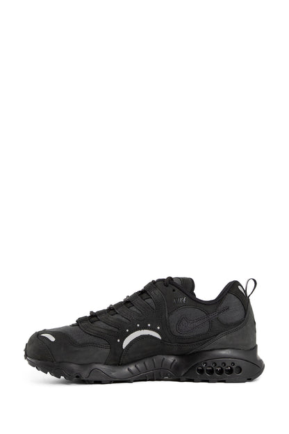 NIKE UNISEX BLACK SNEAKERS