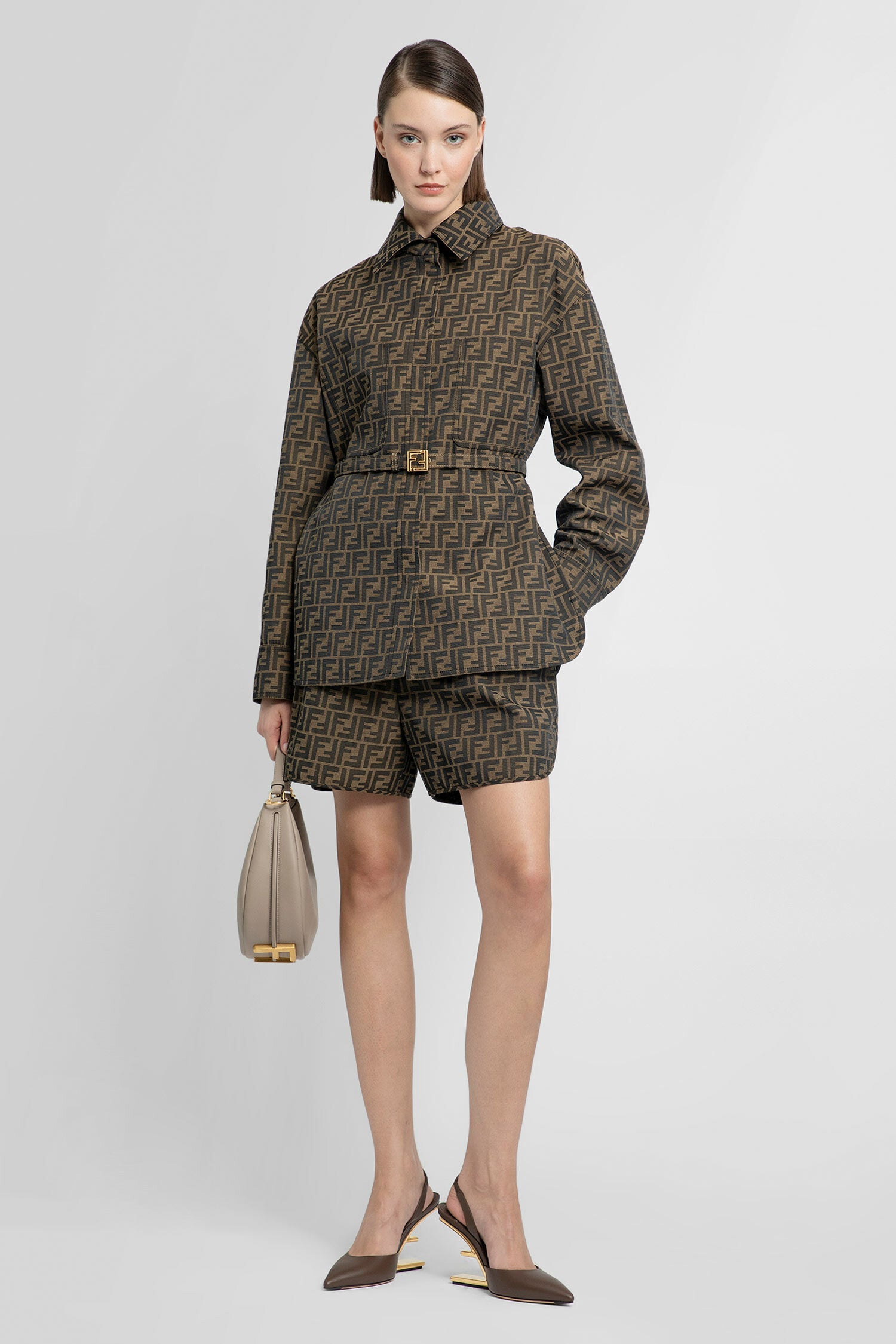 Logo Canvas Shorts - Antonioli.eu