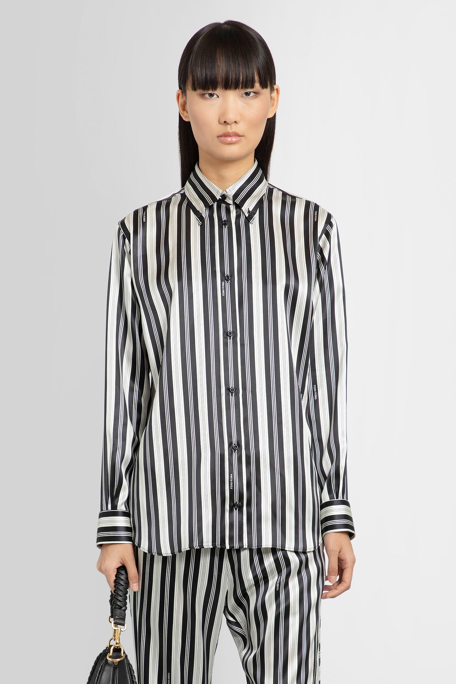 FENDI WOMAN BLACK&WHITE SHIRTS