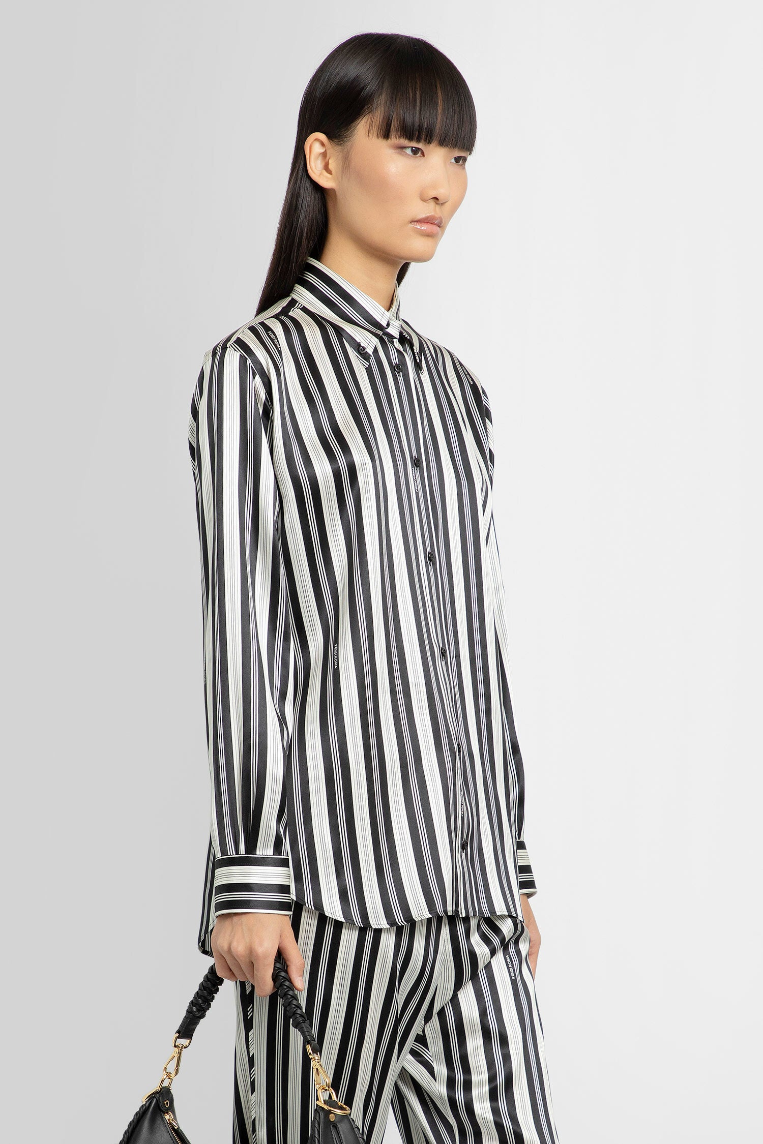 FENDI WOMAN BLACK&WHITE SHIRTS