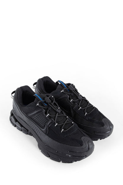 NIKE MAN BLACK SNEAKERS