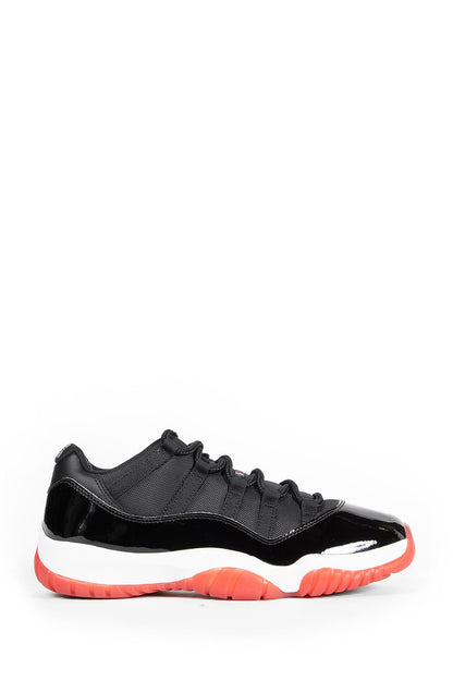 NIKE WOMAN  SNEAKERS