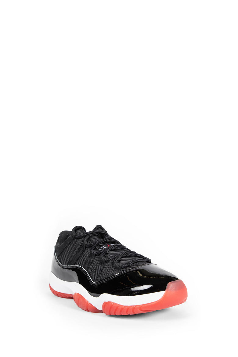 NIKE WOMAN  SNEAKERS