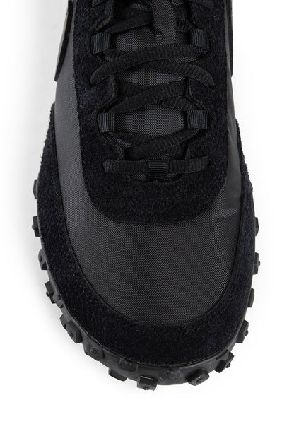 NIKE UNISEX BLACK SNEAKERS