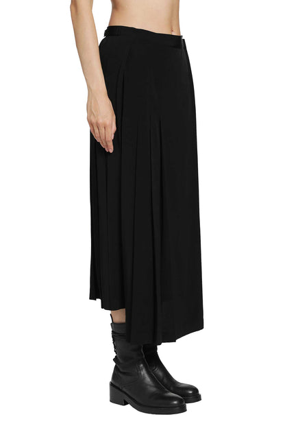 Pleats Wrap Skirt
