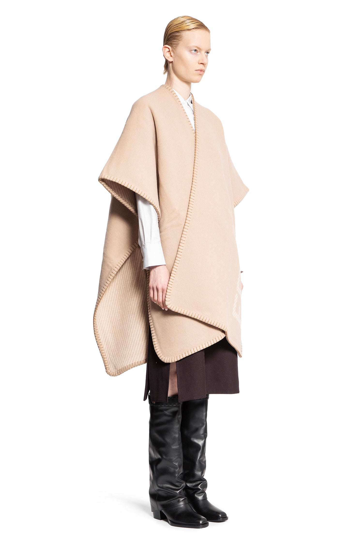 FENDI WOMAN BEIGE COATS