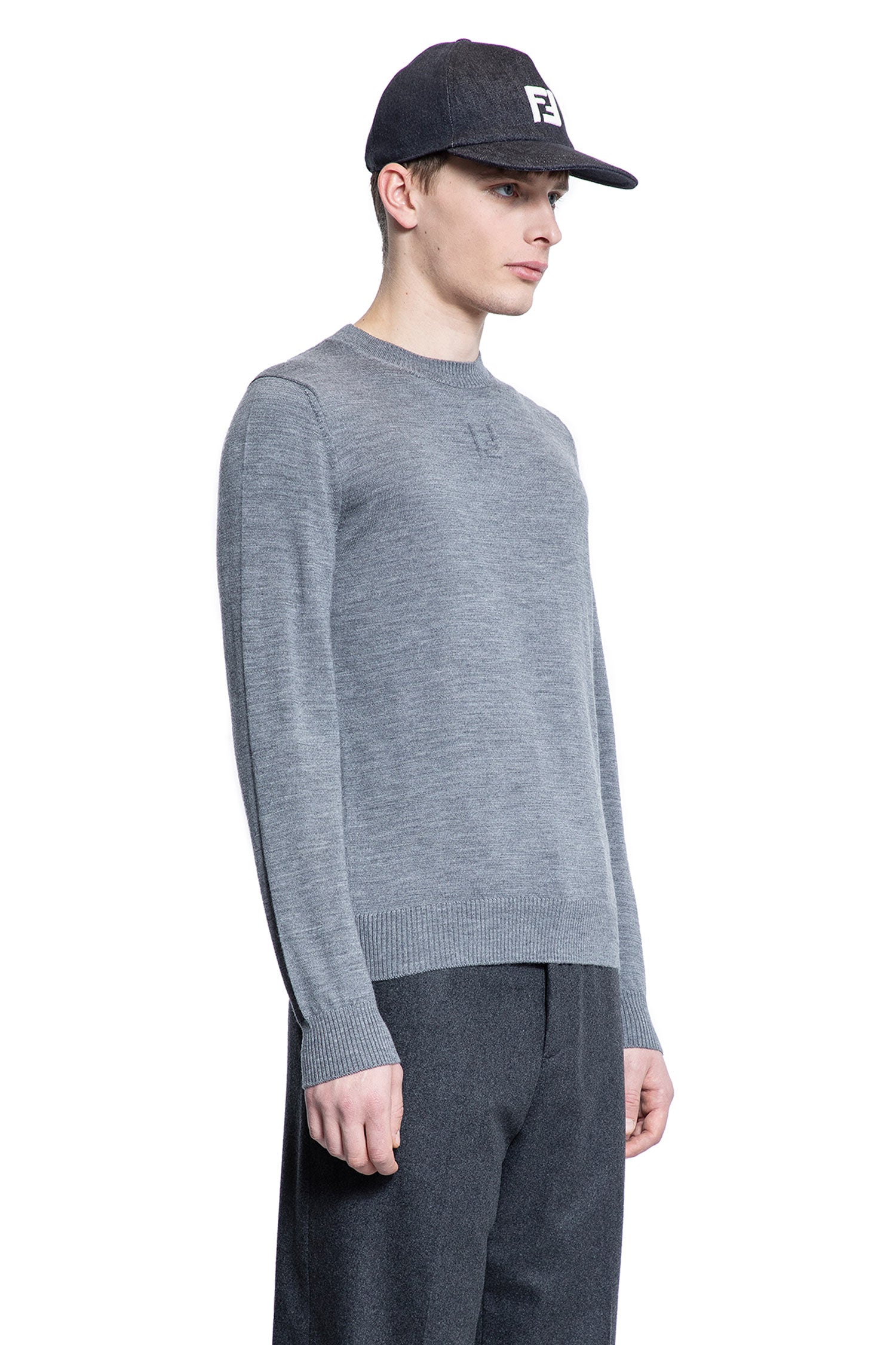 FENDI MAN GREY KNITWEAR