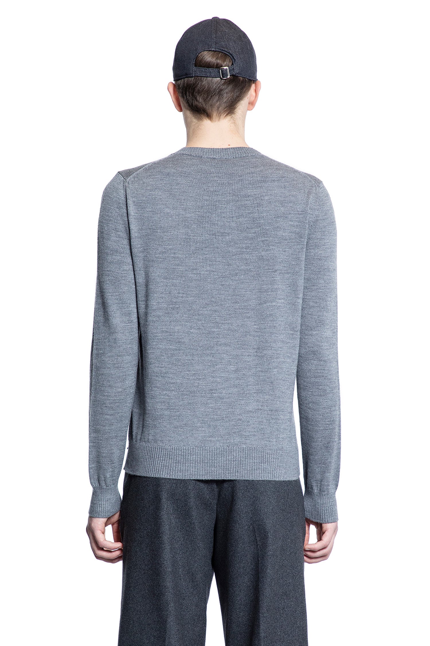 FENDI MAN GREY KNITWEAR