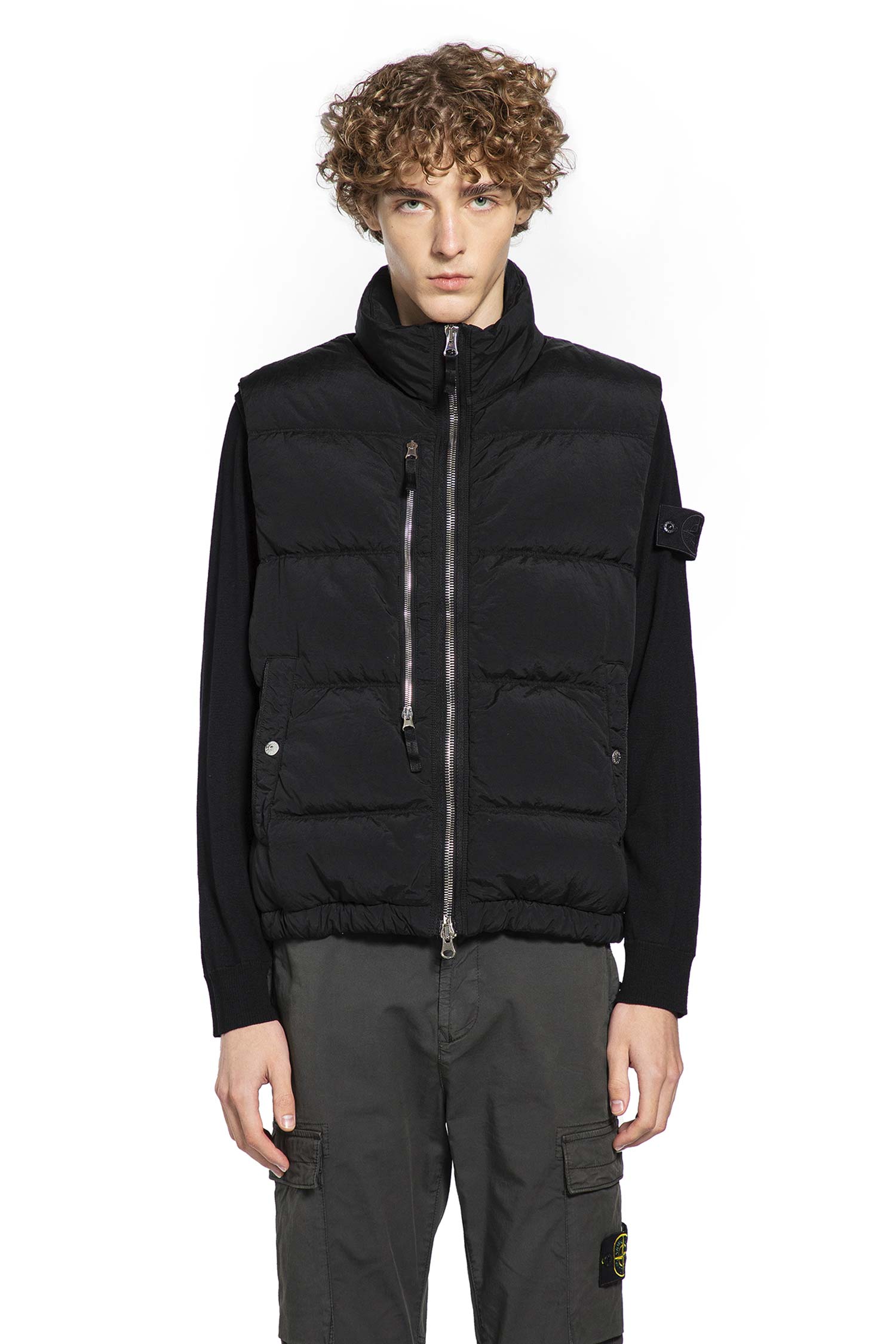 STONE ISLAND MAN BLACK VESTS
