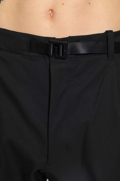 One Tuck Tapered Stretch Pants