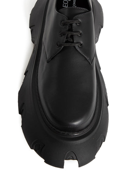 COMME DES GARCONS WOMAN BLACK LACE-UPS