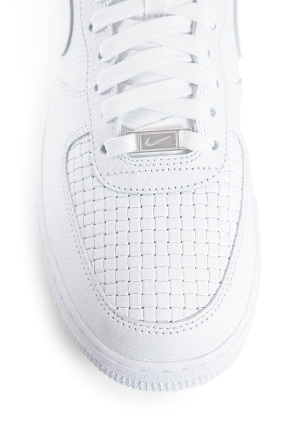 NIKE MAN WHITE SNEAKERS