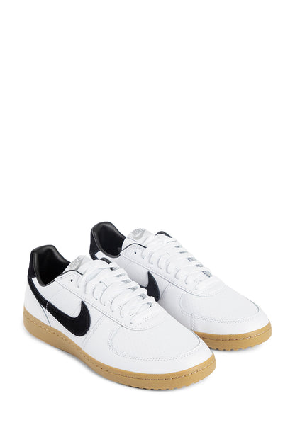 NIKE UNISEX WHITE SNEAKERS