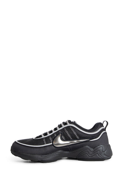 NIKE UNISEX BLACK SNEAKERS