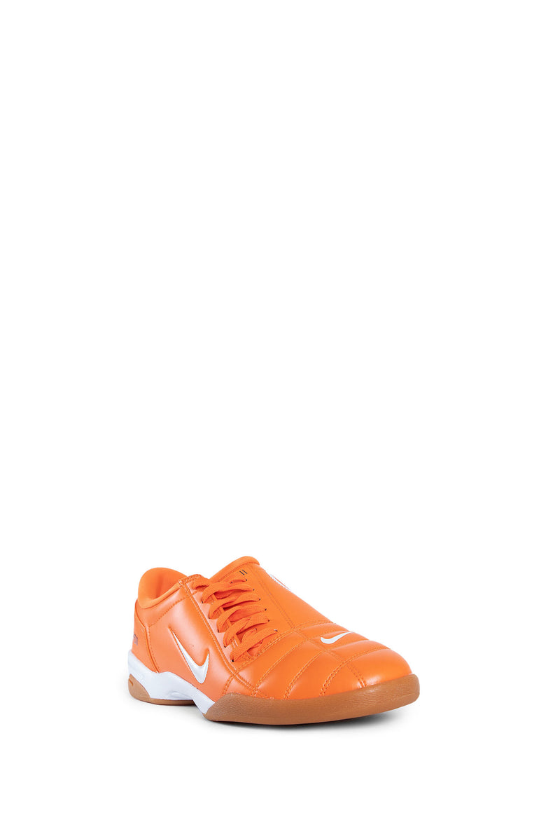 NIKE MAN ORANGE SNEAKERS