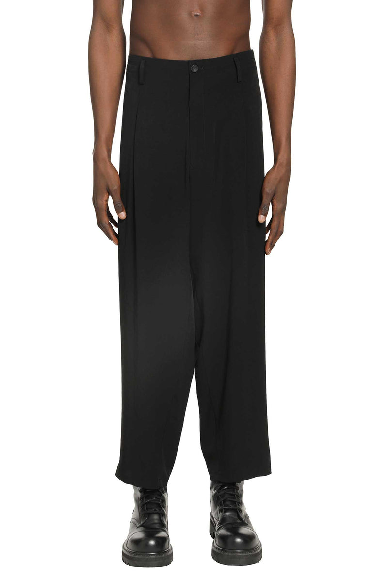 Out Tuck Trousers