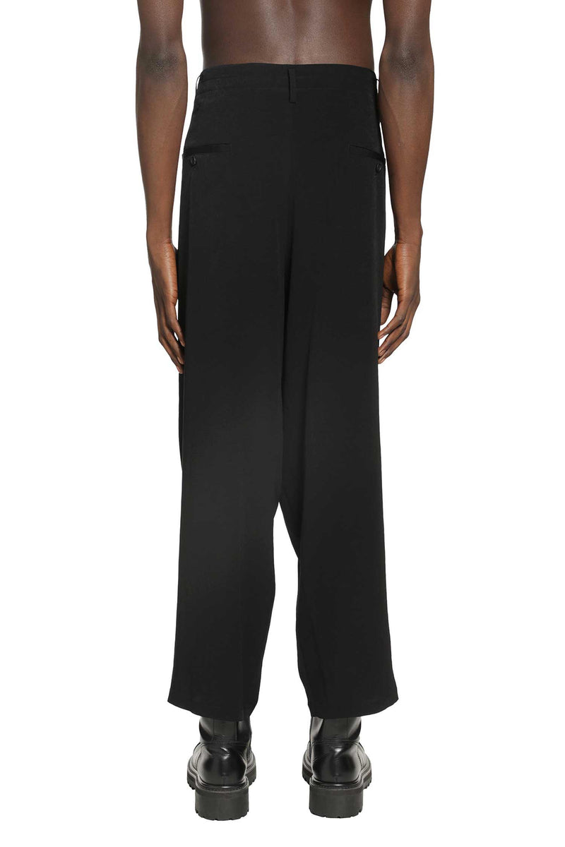 Out Tuck Trousers
