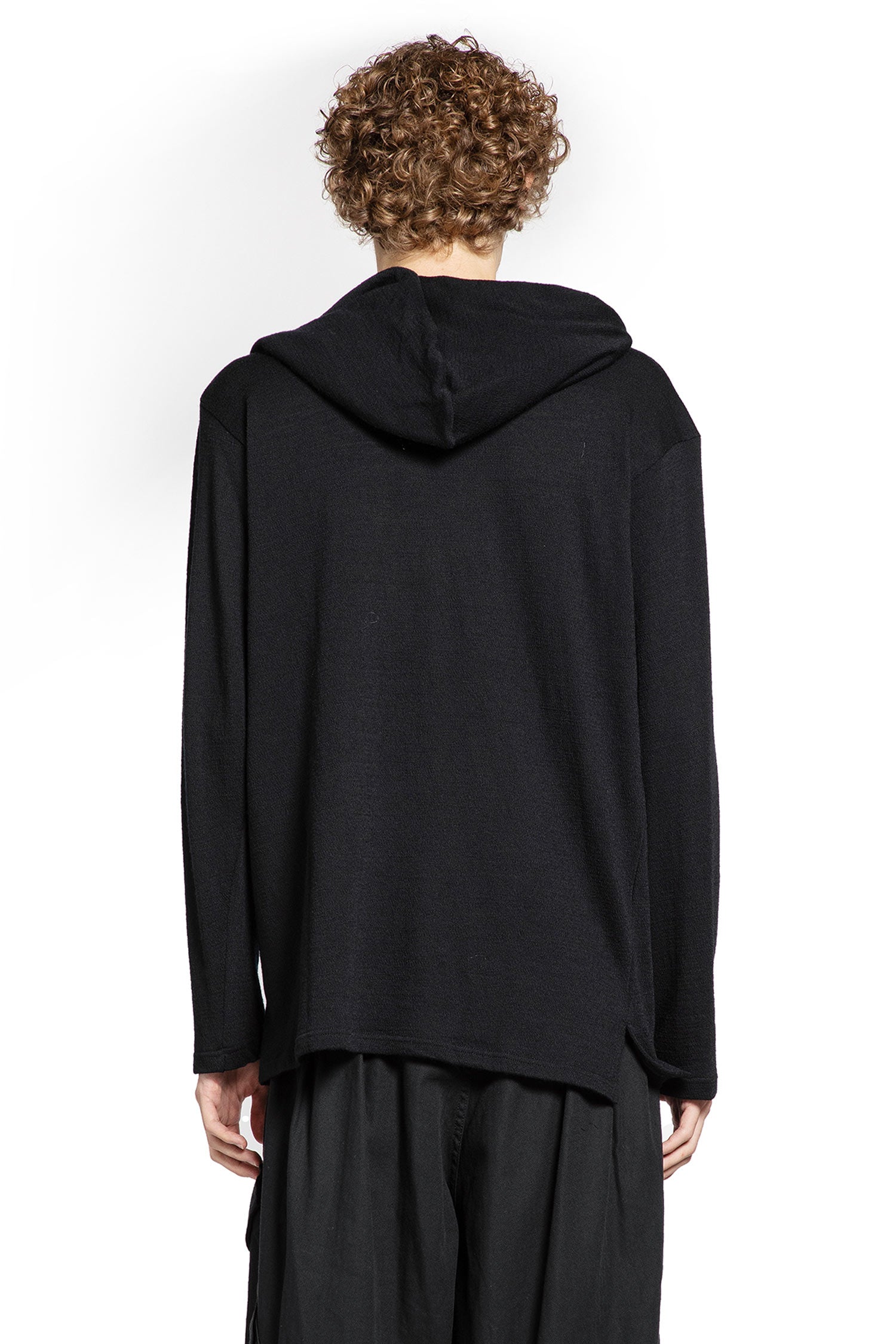 YOHJI YAMAMOTO MAN BLACK SWEATSHIRTS