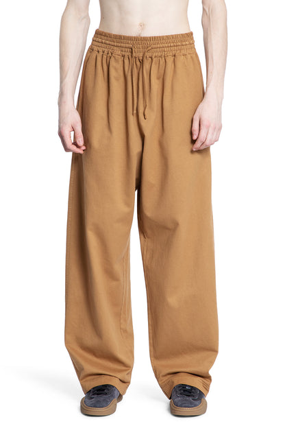 HED MAYNER MAN BEIGE TROUSERS