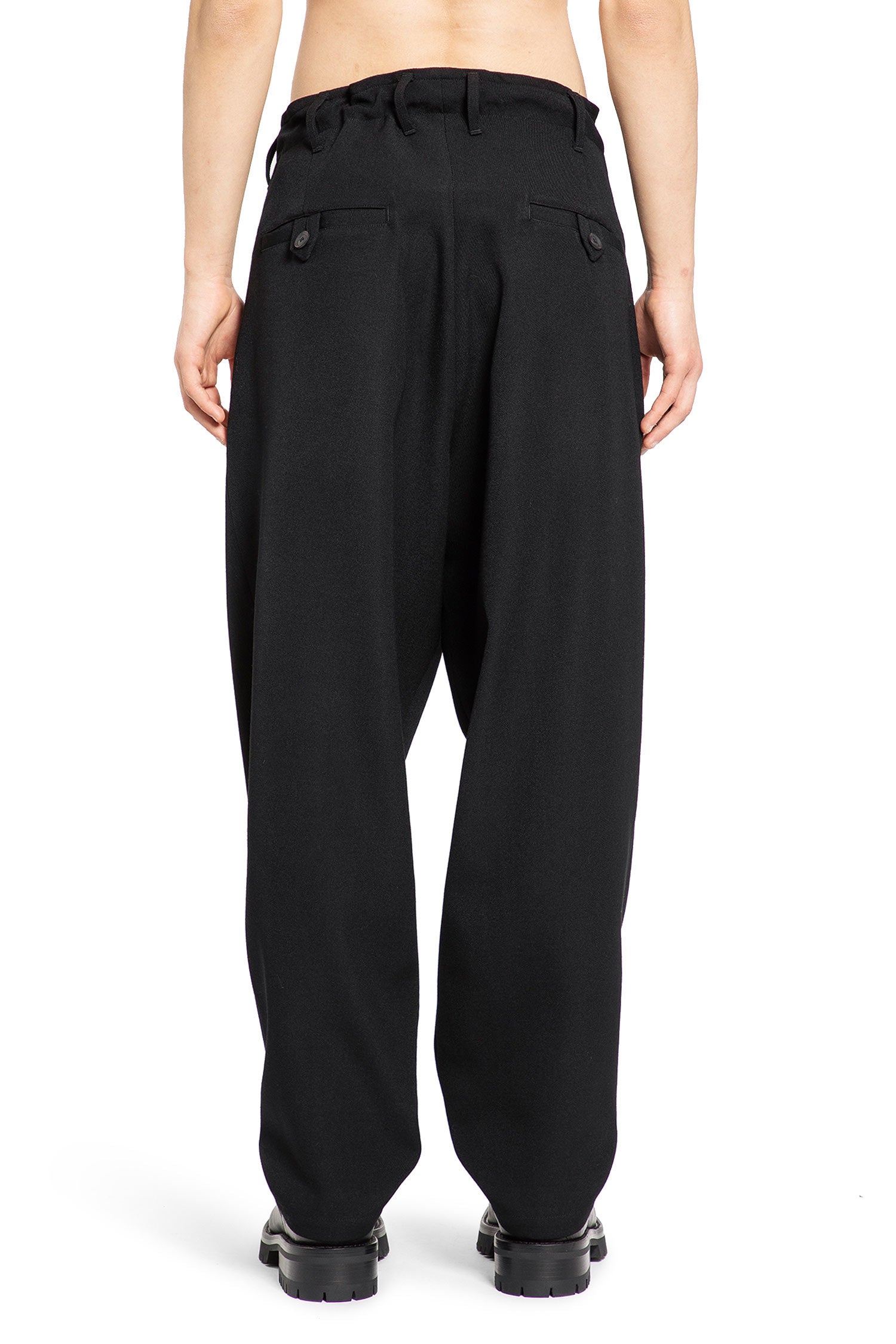 YOHJI YAMAMOTO MAN BLACK TROUSERS