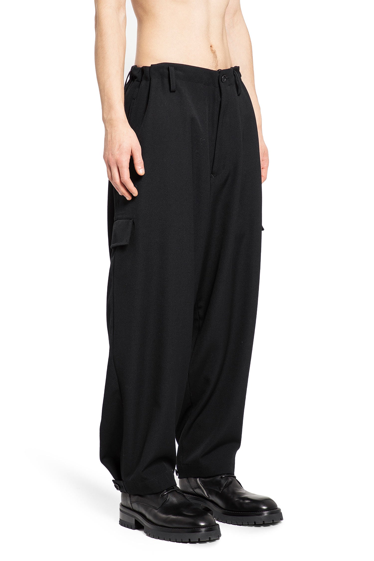 YOHJI YAMAMOTO MAN BLACK TROUSERS