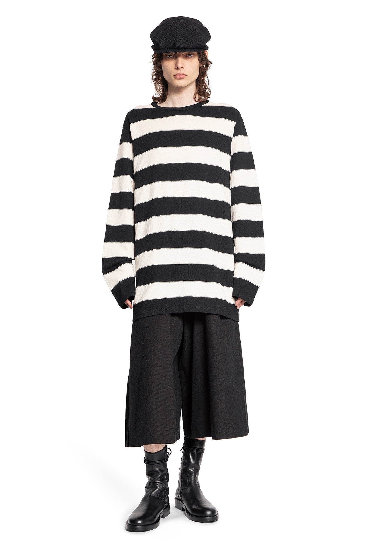 YOHJI YAMAMOTO MAN BLACK&WHITE T-SHIRTS & TANK TOPS