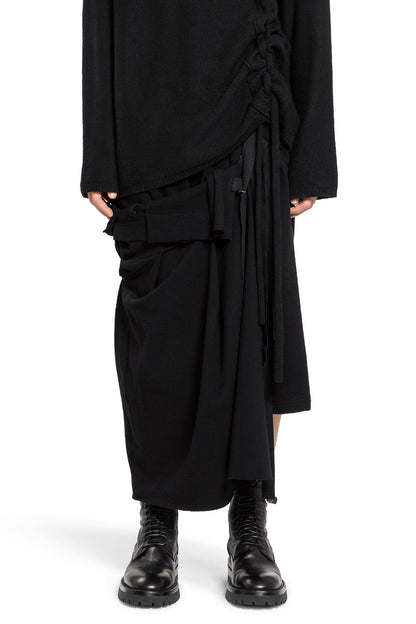 YOHJI YAMAMOTO MAN BLACK SHORTS & SKIRTS