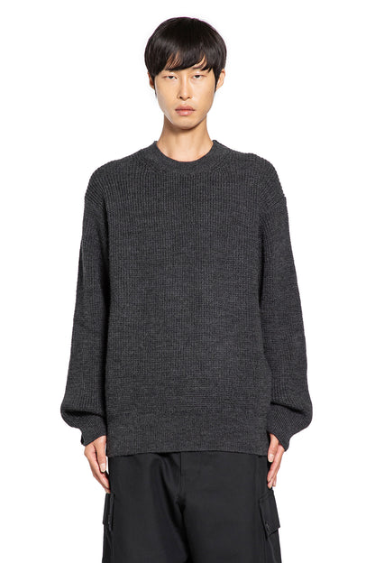 Sweater in Wool