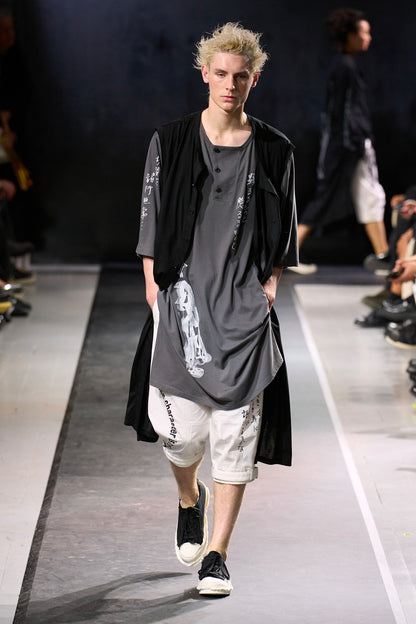 YOHJI YAMAMOTO MAN BLACK T-SHIRTS & TANK TOPS