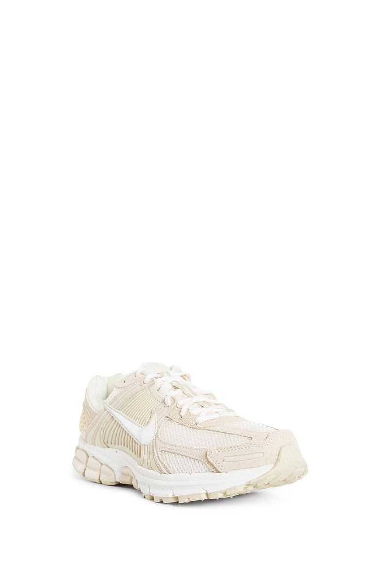 NIKE WOMAN OFF-WHITE SNEAKERS