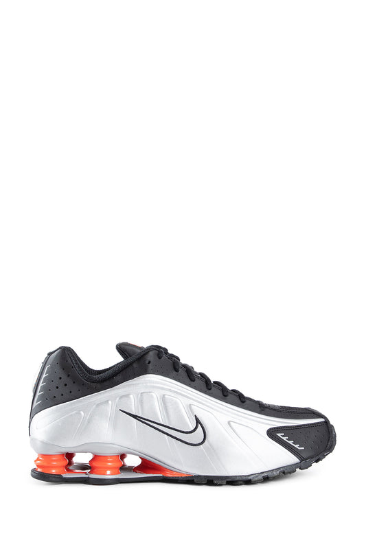 NIKE MAN SILVER SNEAKERS