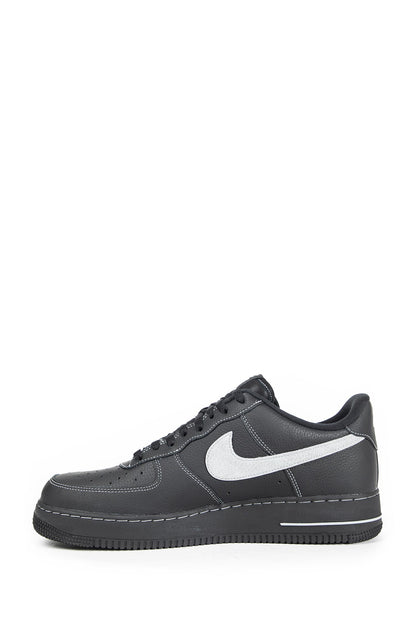 NIKE MAN BLACK SNEAKERS