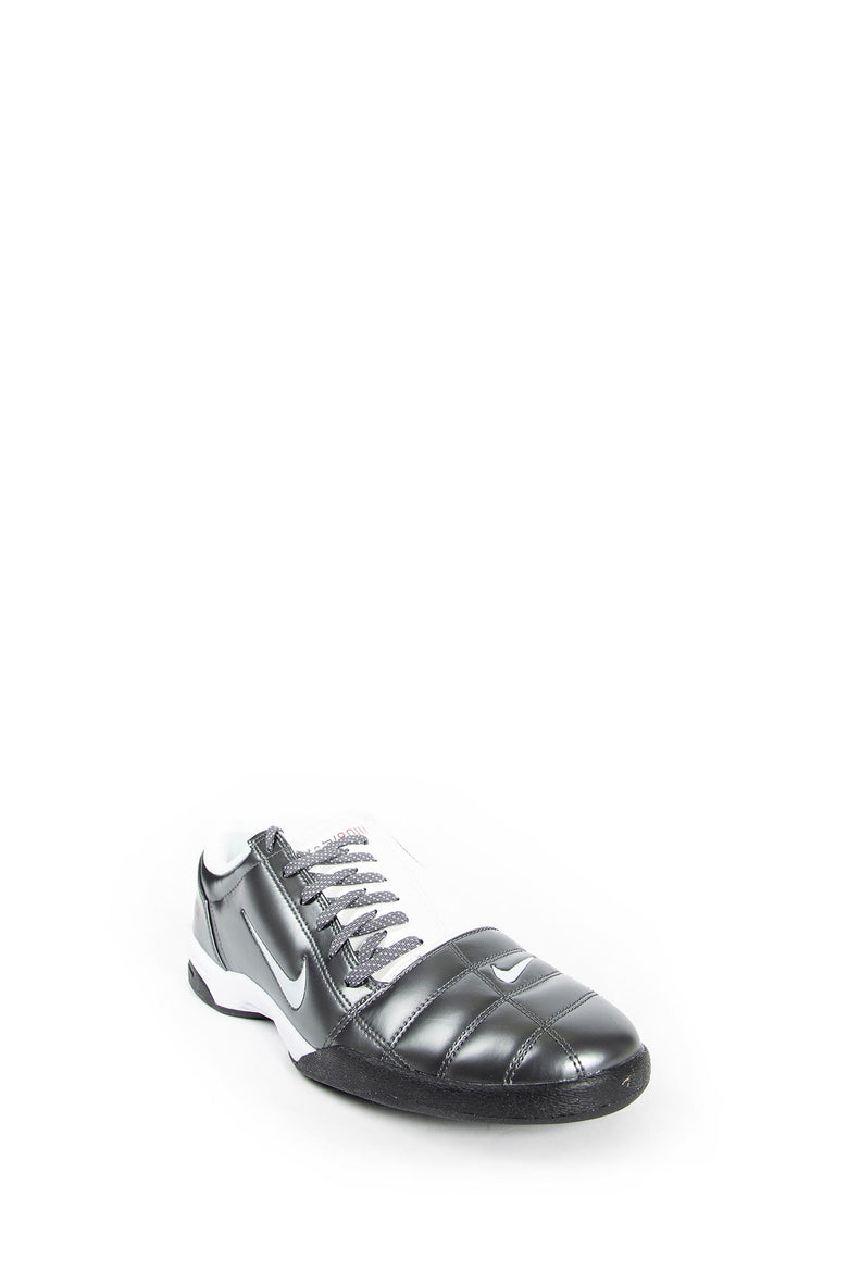 NIKE MAN SILVER SNEAKERS