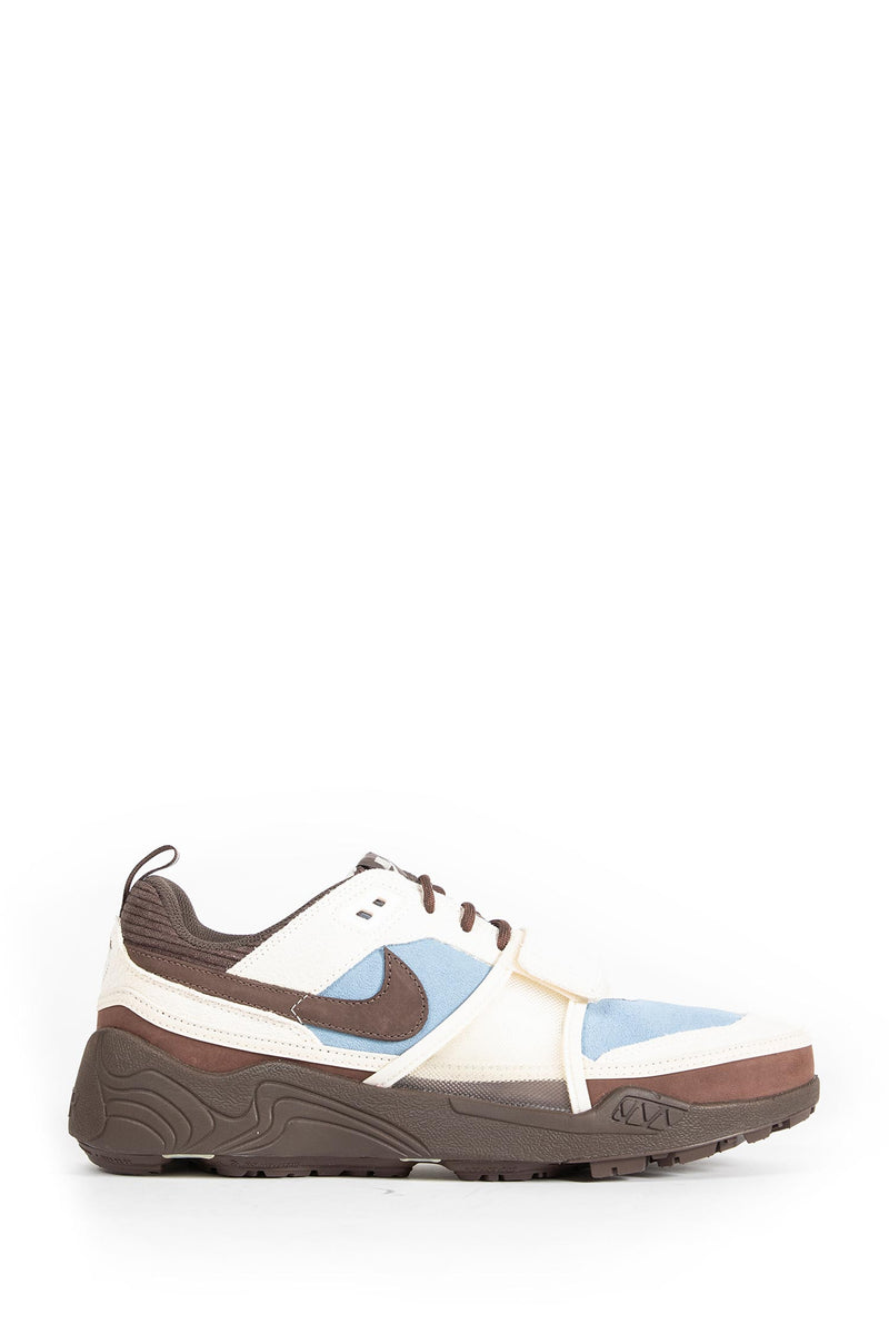 Zoom Field Jaxx Suede Sneakers