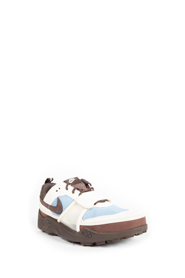 NIKE WOMAN  SNEAKERS