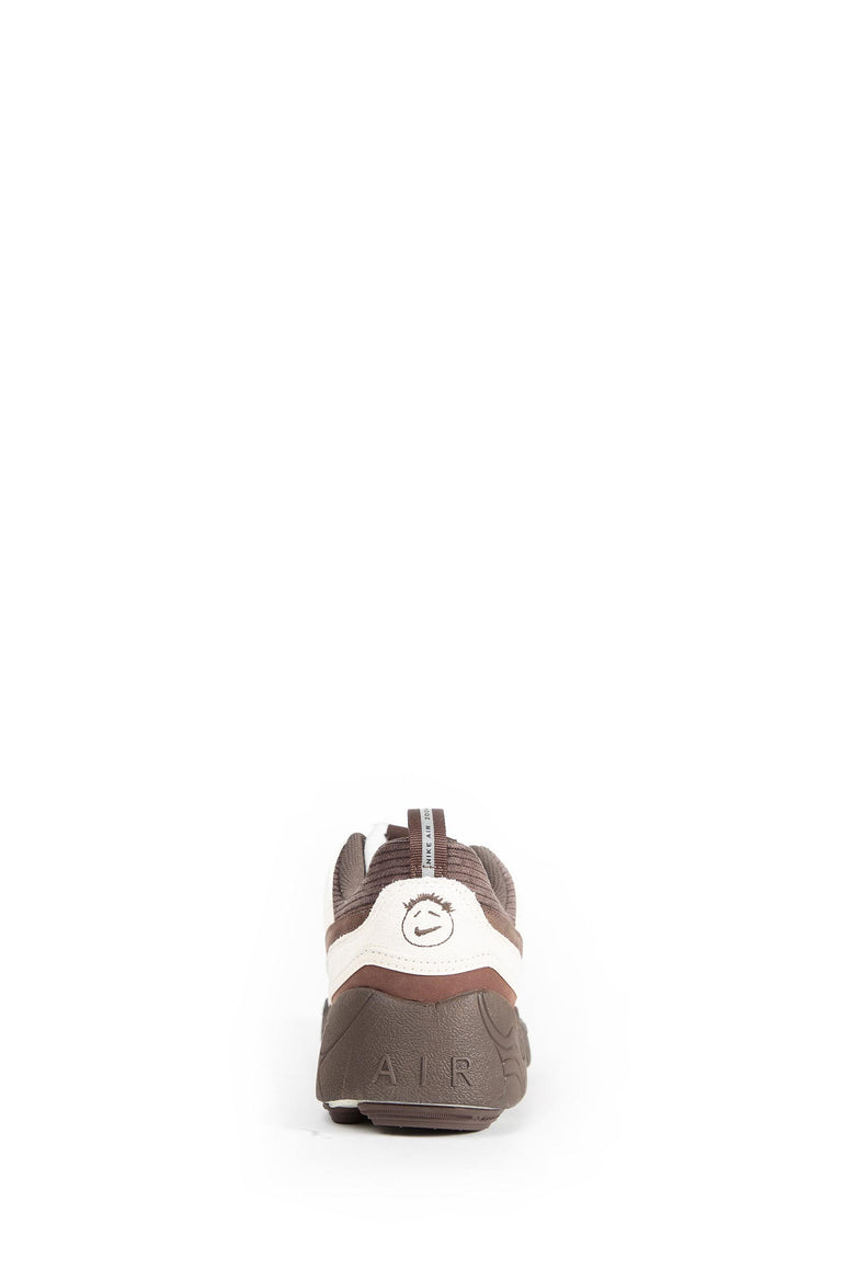 NIKE WOMAN  SNEAKERS