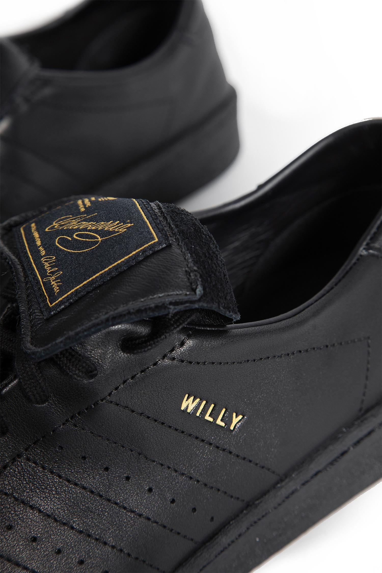 Chavarria Jabbar Low Sneakers