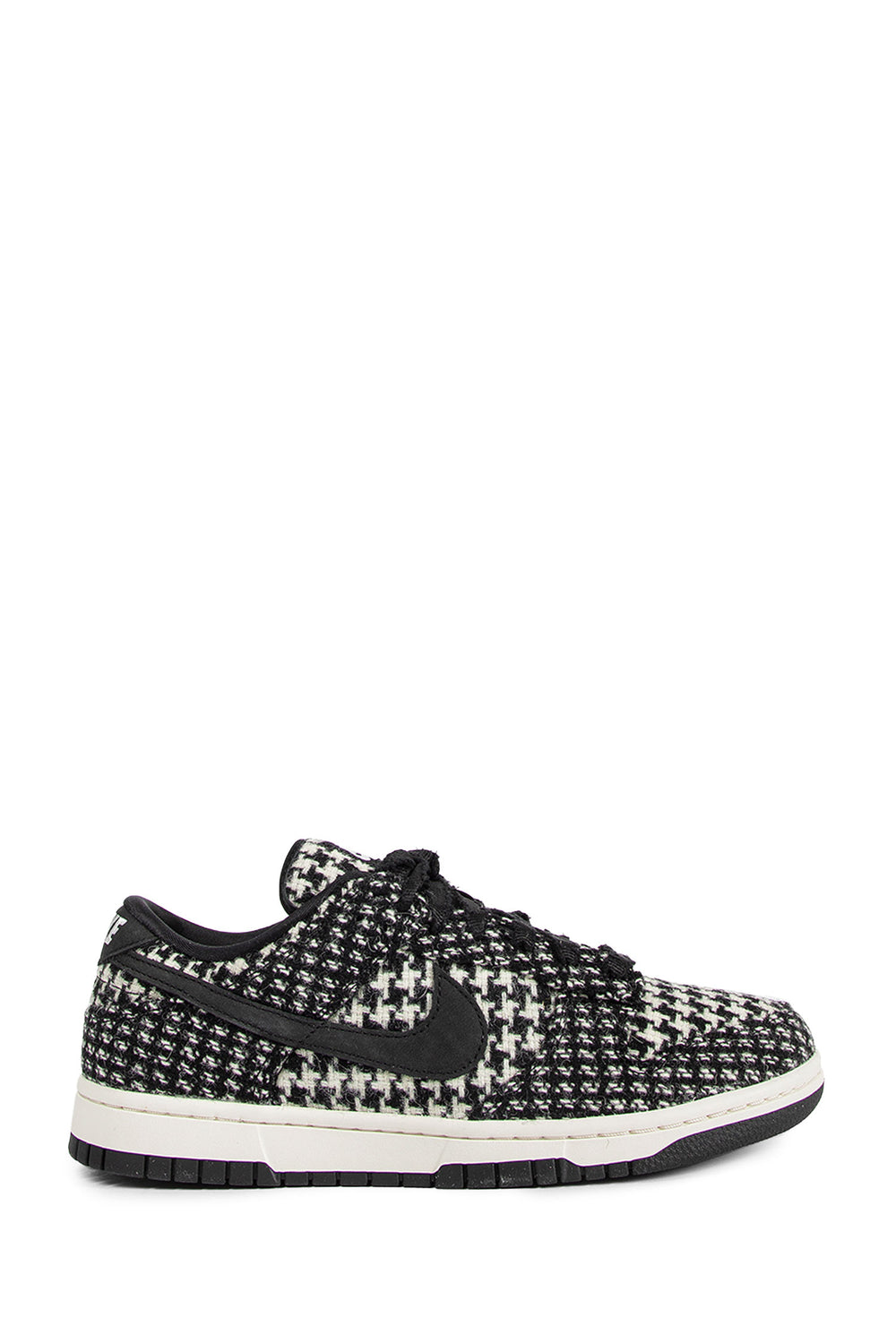 NIKE Dunk Low Sneakers unisex