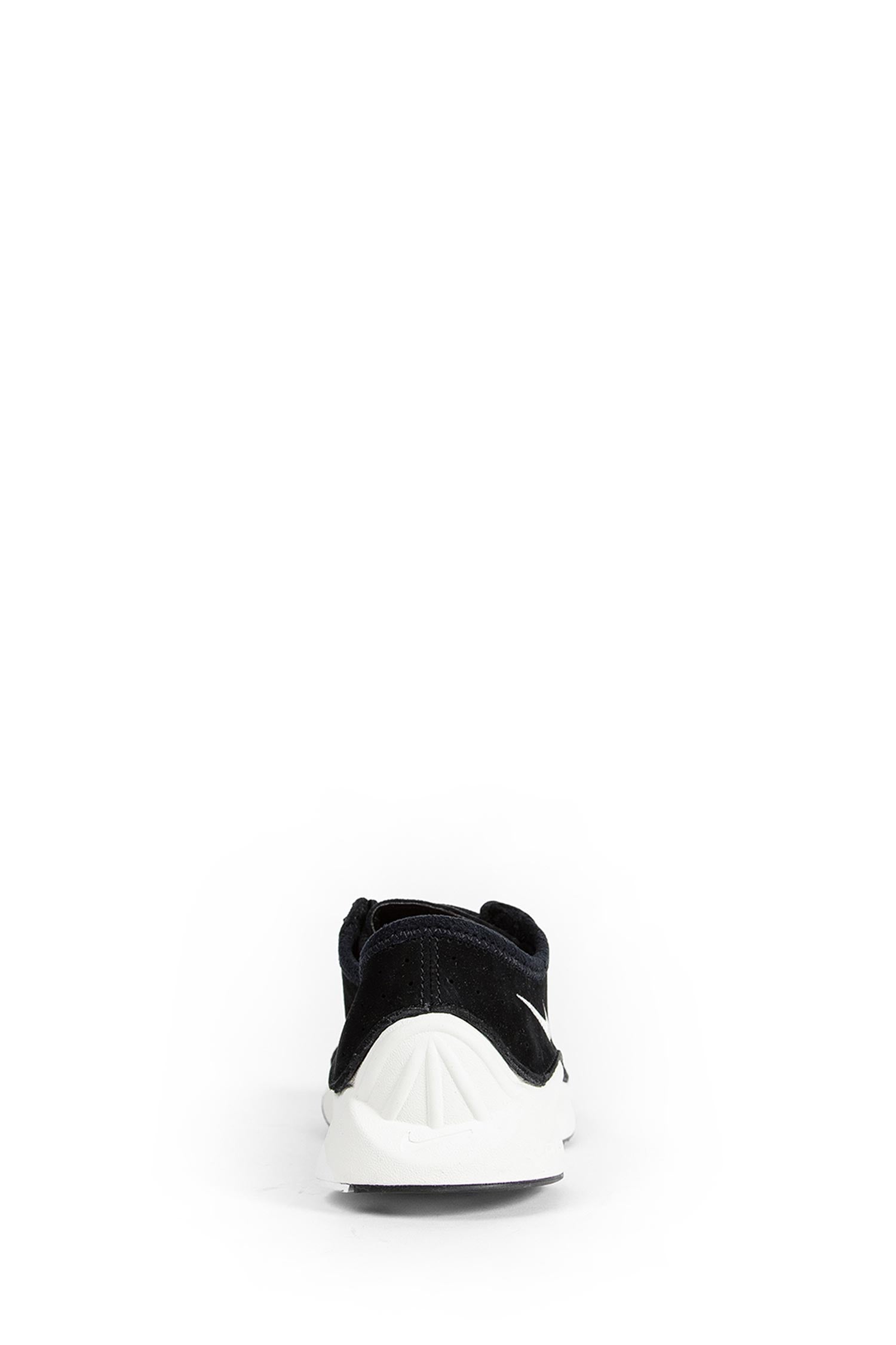 Air Superfly Sneakers