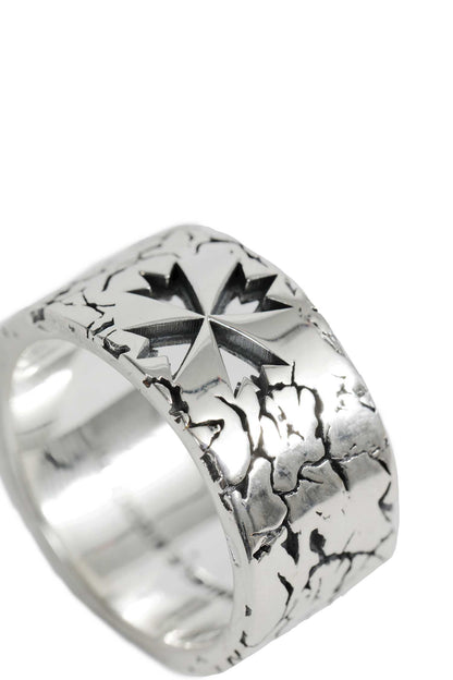 Logo Cracked Band Ring