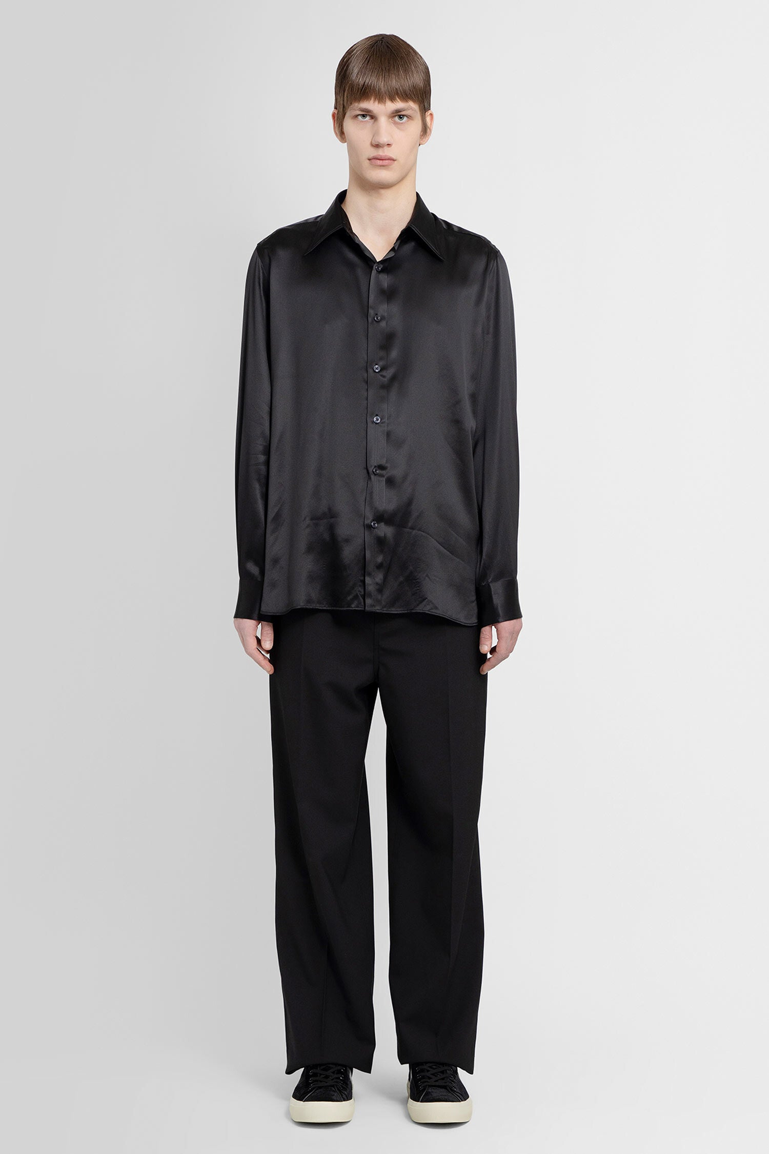 TOM FORD MAN BLACK SHIRTS