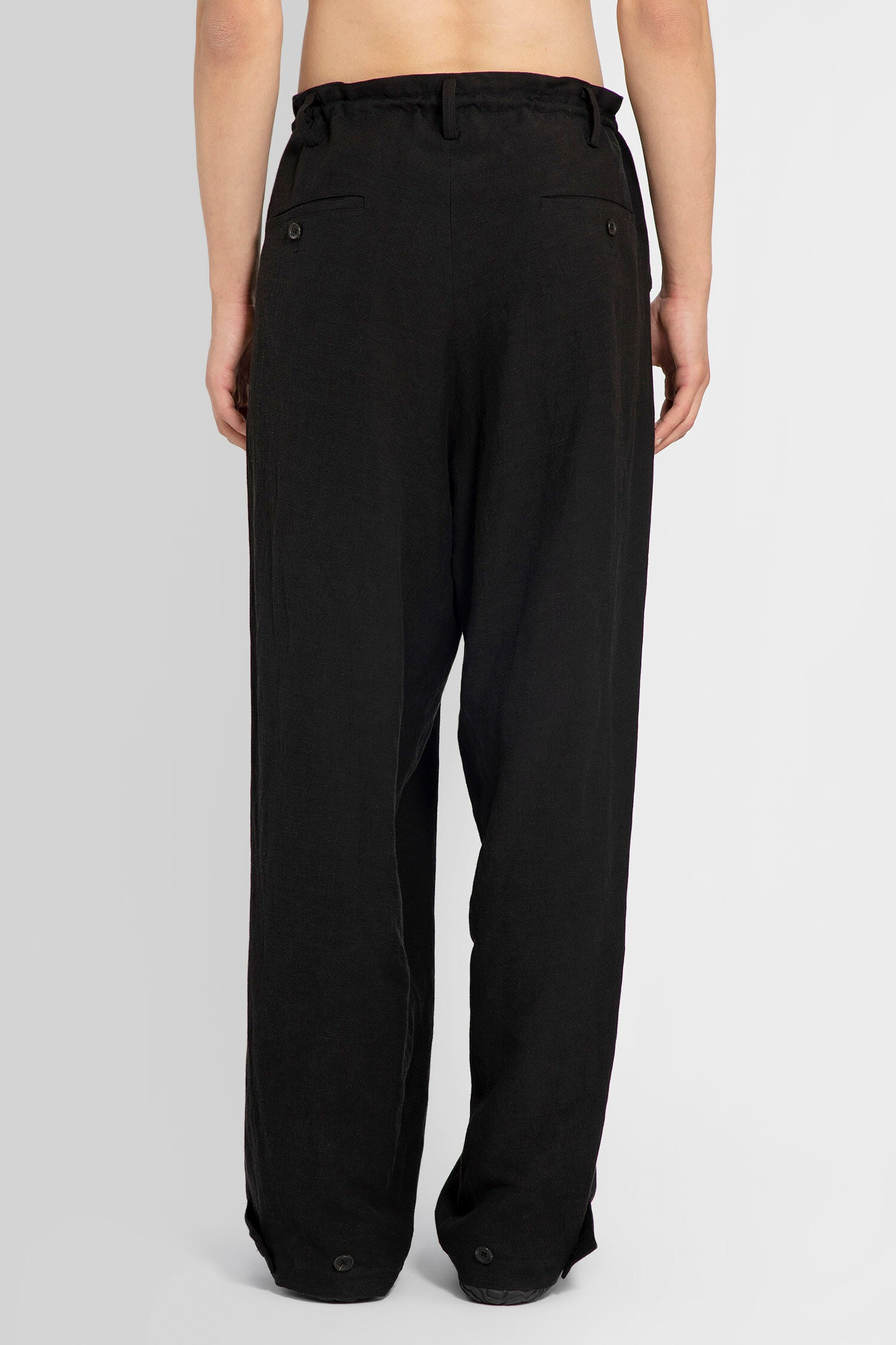 YOHJI YAMAMOTO MAN BLACK TROUSERS