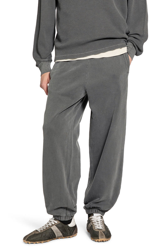 CARHARTT WIP MAN GREY TROUSERS